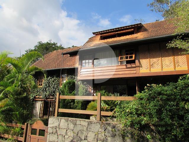 Foto-Imovel-ID008000No0002-chale--petropolis-.JPG
