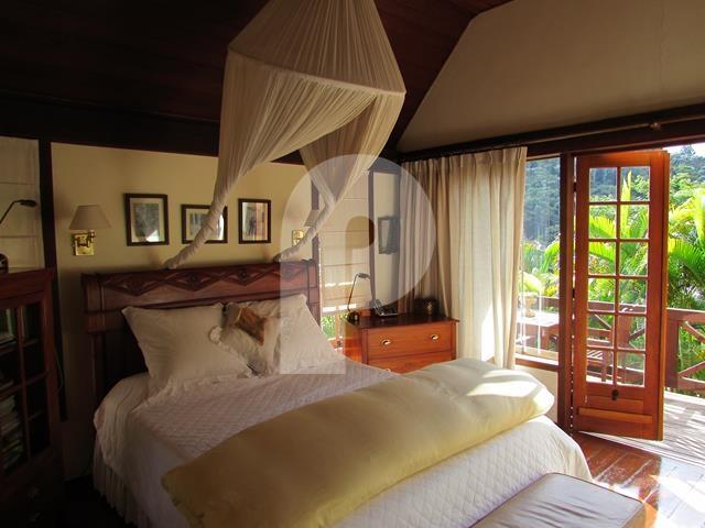 Foto-Imovel-ID008000No0012-chale--petropolis-.JPG