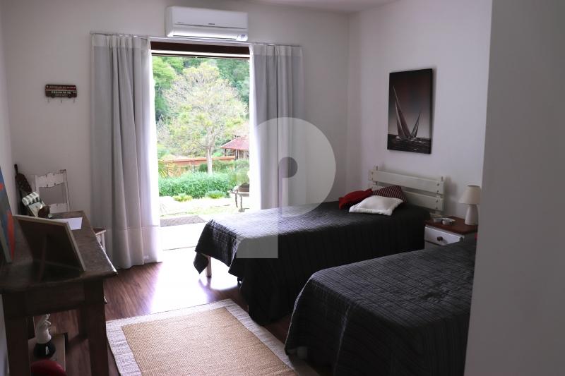 Foto-Imovel-ID100933No0022-casa--petropolis-.JPG