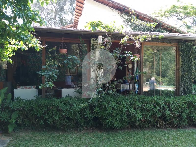 Foto-Imovel-ID101584No0002-casa--petropolis--16380319565252.jpg