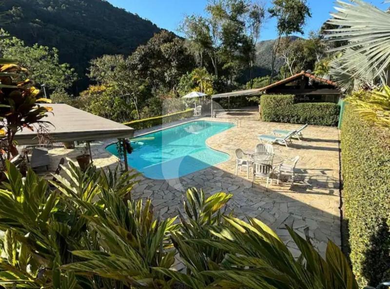 Foto-Imovel-ID102265No0001-casa--petropolis--17334251806747.jpeg