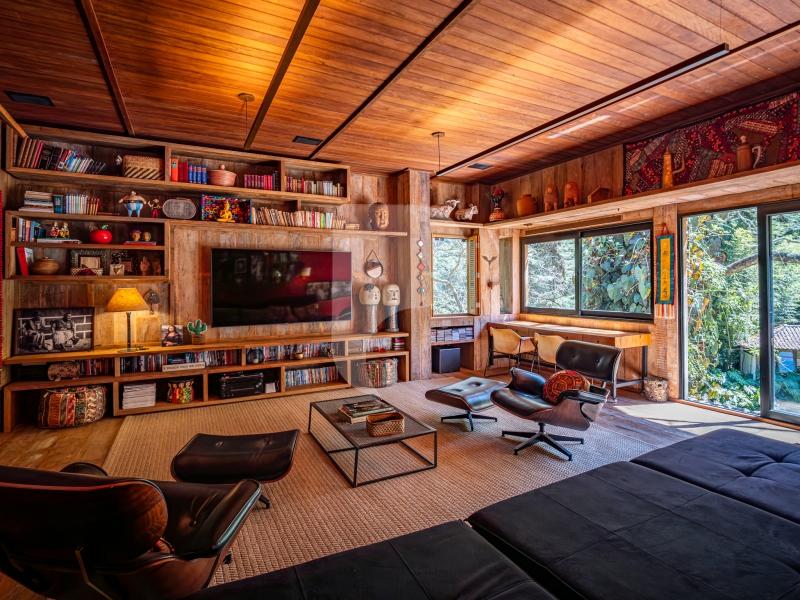 Casa - Petrópolis, Corrêas