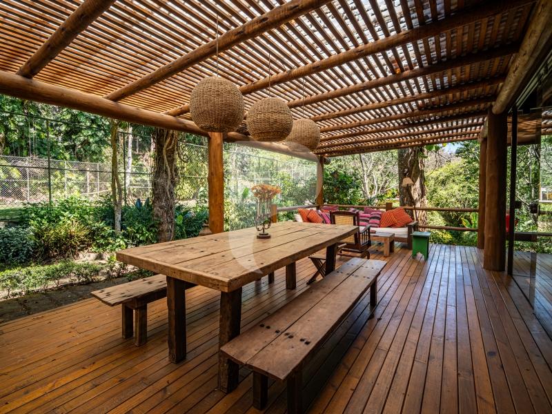 Casa - Petrópolis, Corrêas