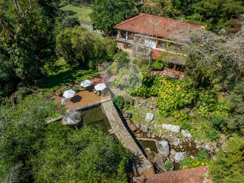 Casa - Petrópolis, Corrêas