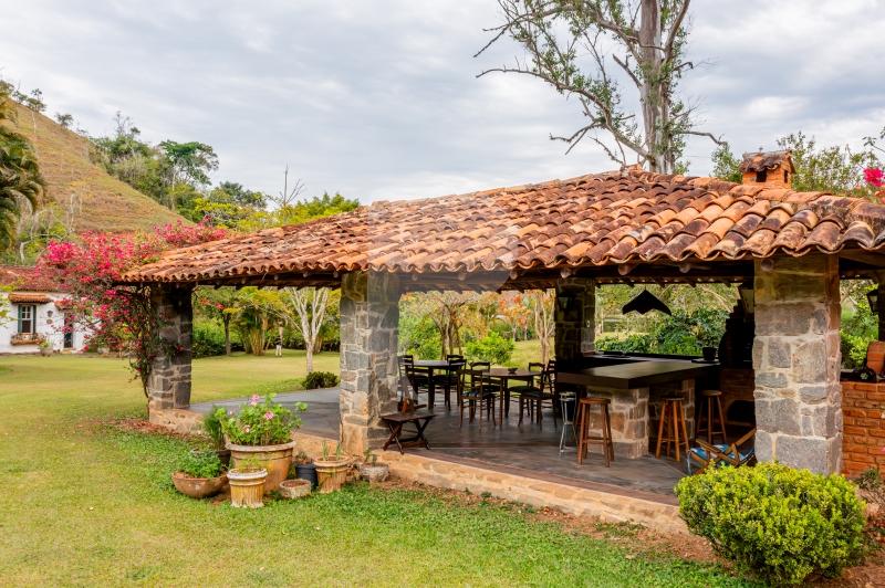 Fazenda - Petrópolis, Posse