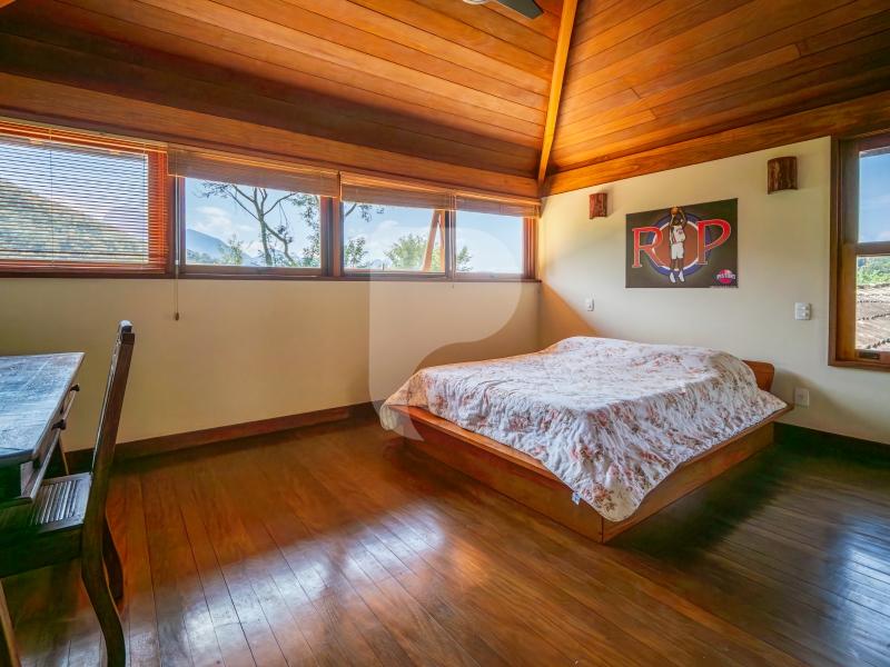Casa - Petrópolis, Araras