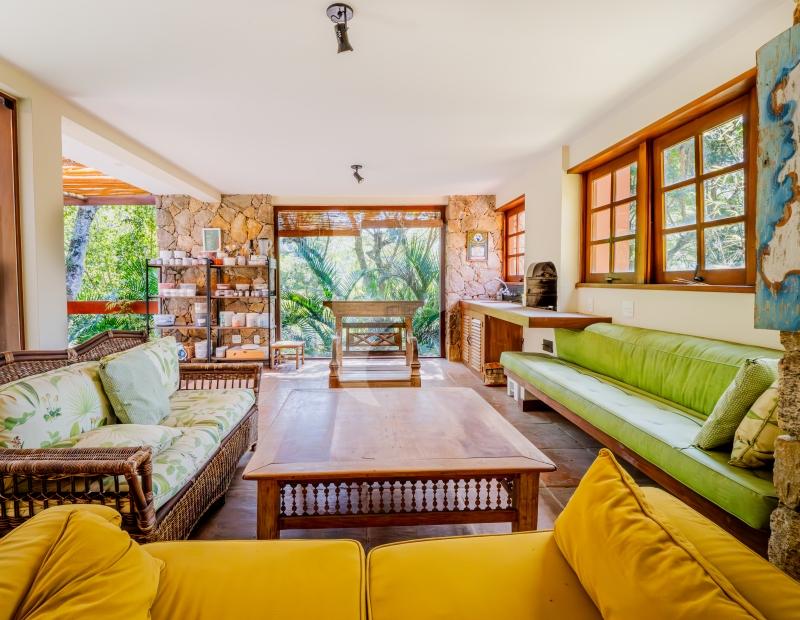 Casa - Petrópolis, Araras