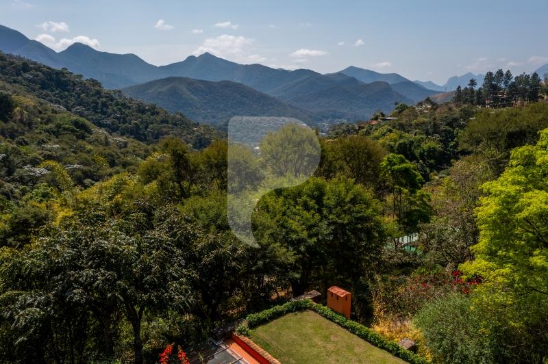 Casa - Petrópolis, Araras