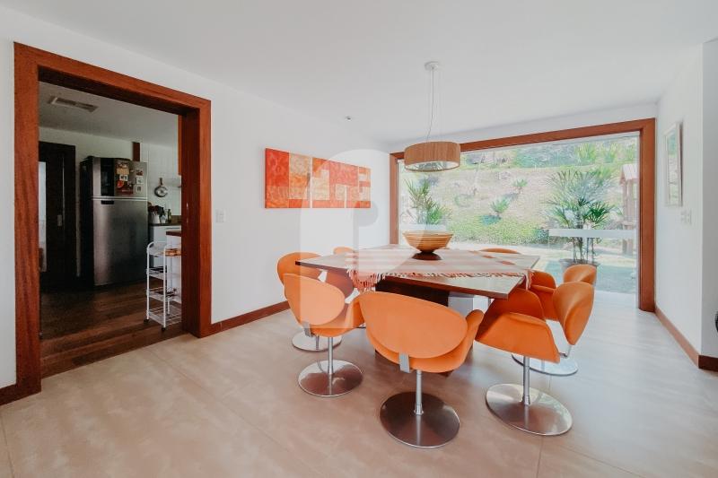 Casa - Petrópolis, Araras