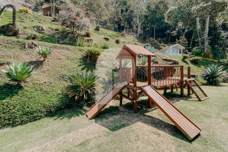 Casa - Petrópolis, Araras