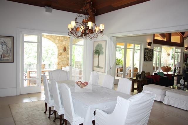 Casa - Petrópolis, Araras