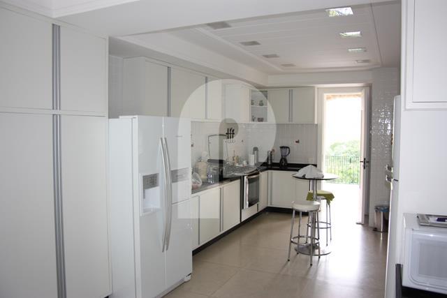 Casa - Petrópolis, Araras