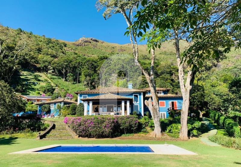 Casa - Petrópolis, Araras