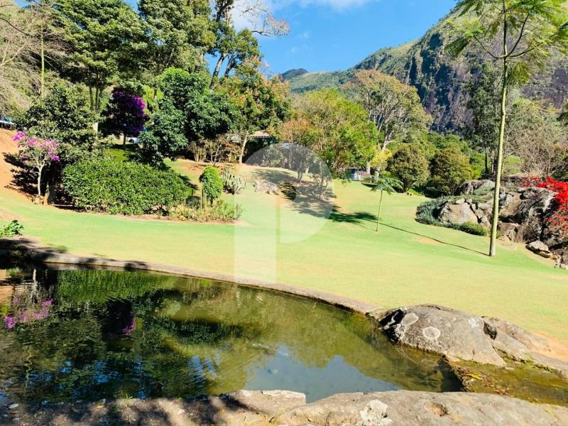 Casa - Petrópolis, Araras