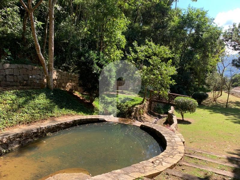 Casa - Petrópolis, Araras