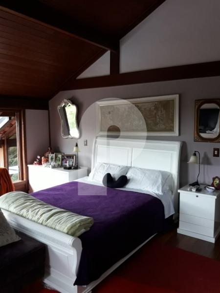 Casa - Petrópolis, Araras