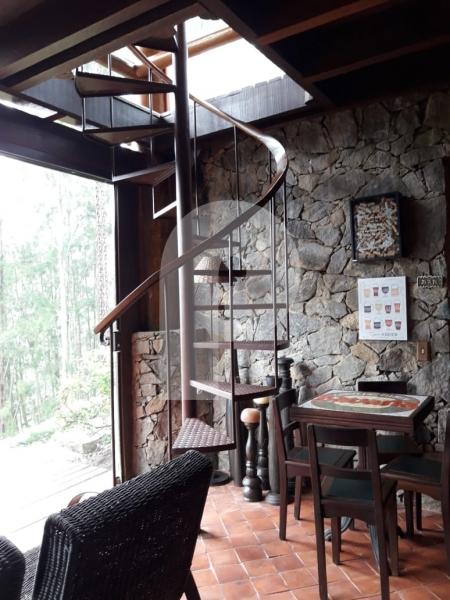 Casa - Petrópolis, Araras