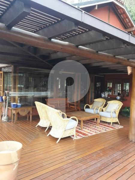 Casa - Petrópolis, Araras