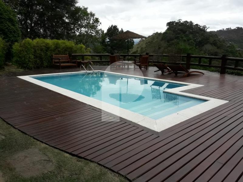 Casa - Petrópolis, Araras