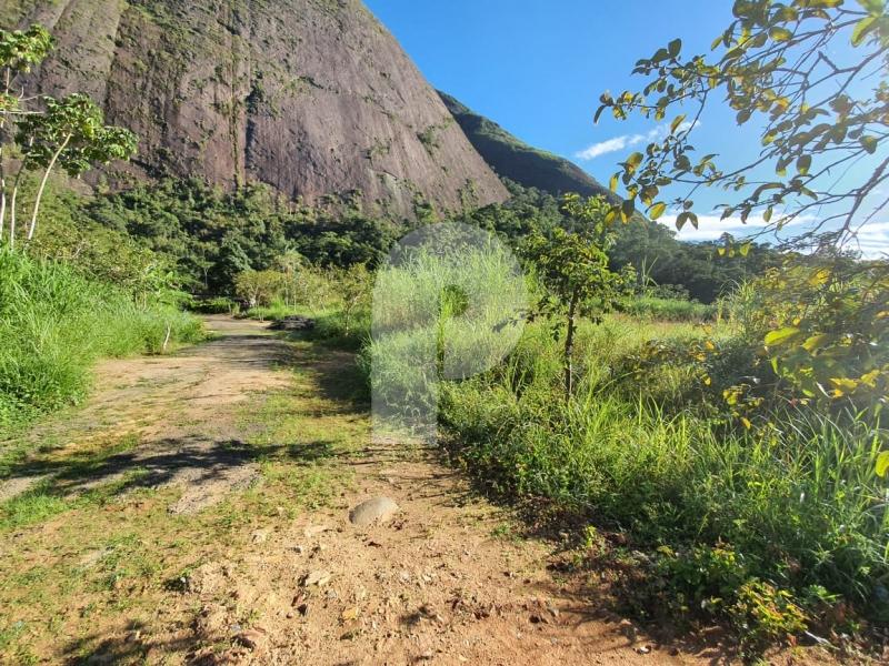Terreno Comercial - Petrópolis, BR-040