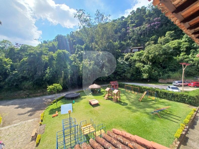 Studio - Petrópolis, Corrêas