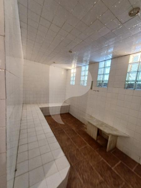 Studio - Petrópolis, Corrêas