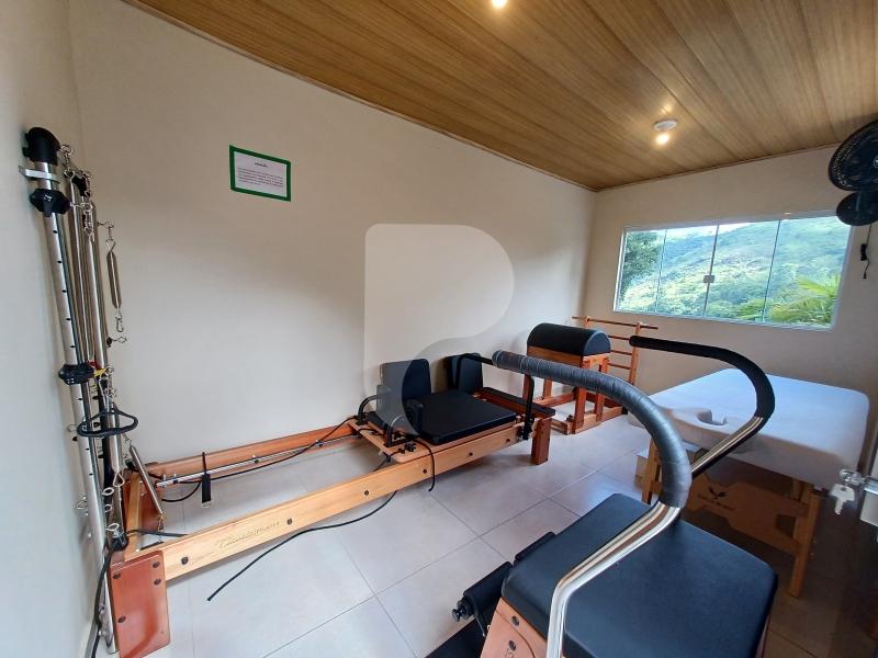 Studio - Petrópolis, Corrêas