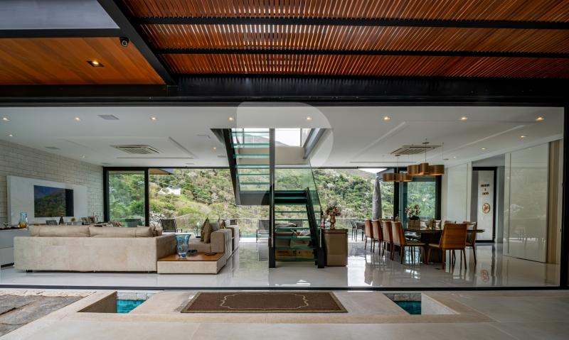 Casa - Petrópolis, Araras