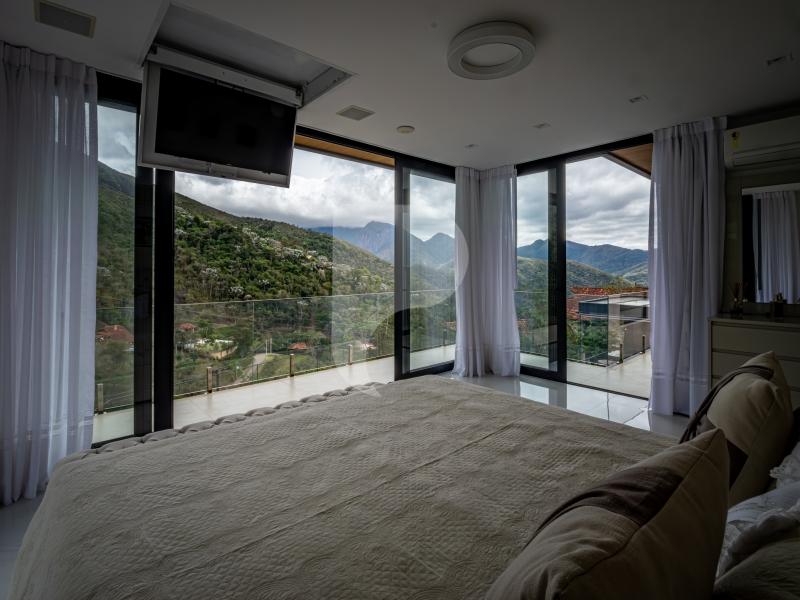 Casa - Petrópolis, Araras
