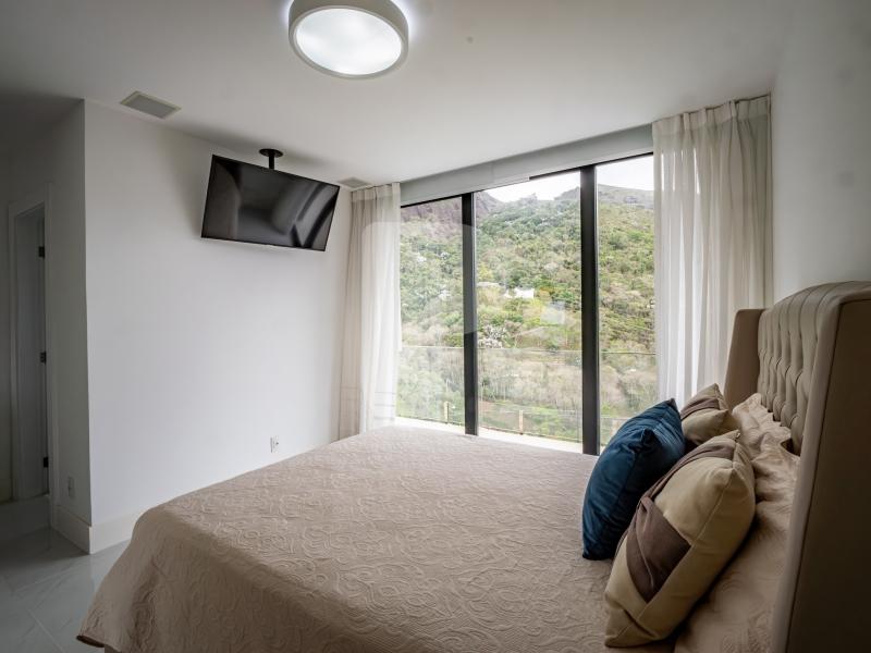 Casa - Petrópolis, Araras