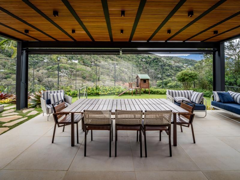Casa - Petrópolis, Araras
