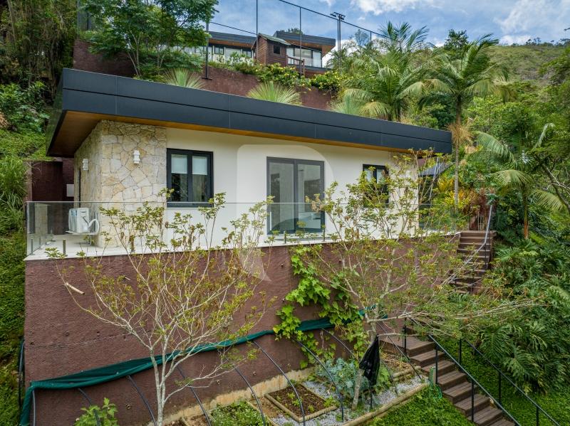 Casa - Petrópolis, Araras
