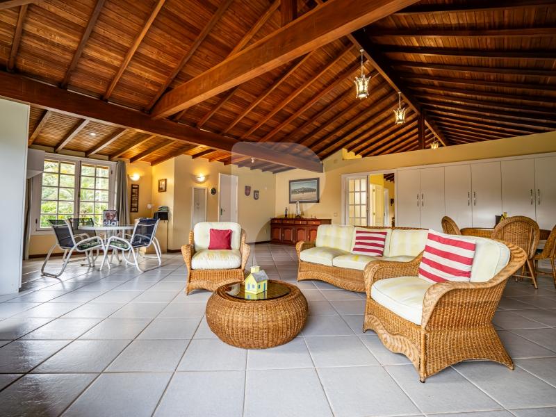 Casa - Petrópolis, Araras