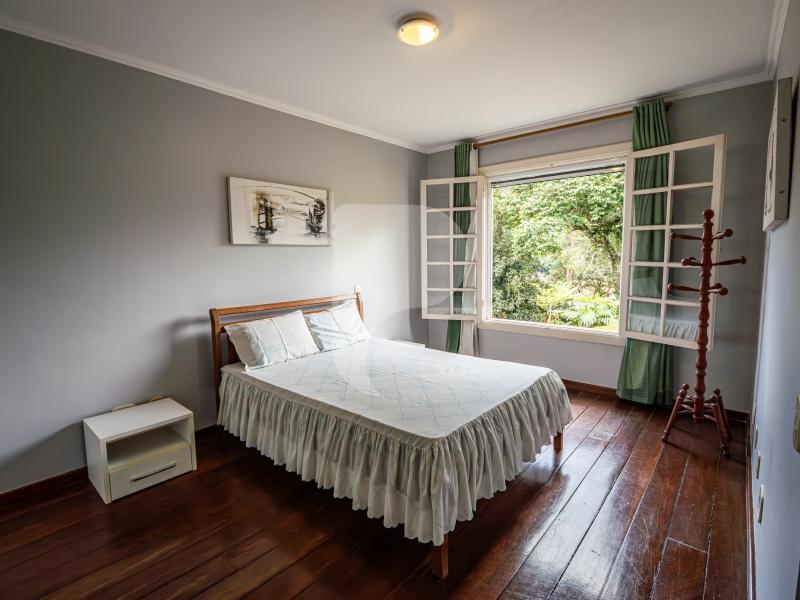 Casa - Petrópolis, Araras