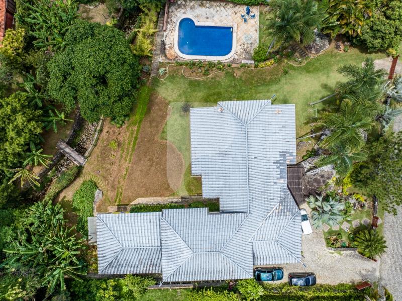 Casa - Petrópolis, Araras