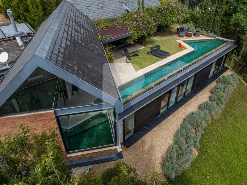 Casa - Petrópolis, Araras