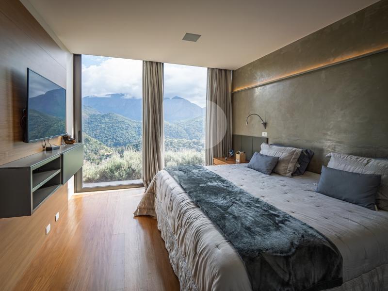 Casa - Petrópolis, Araras