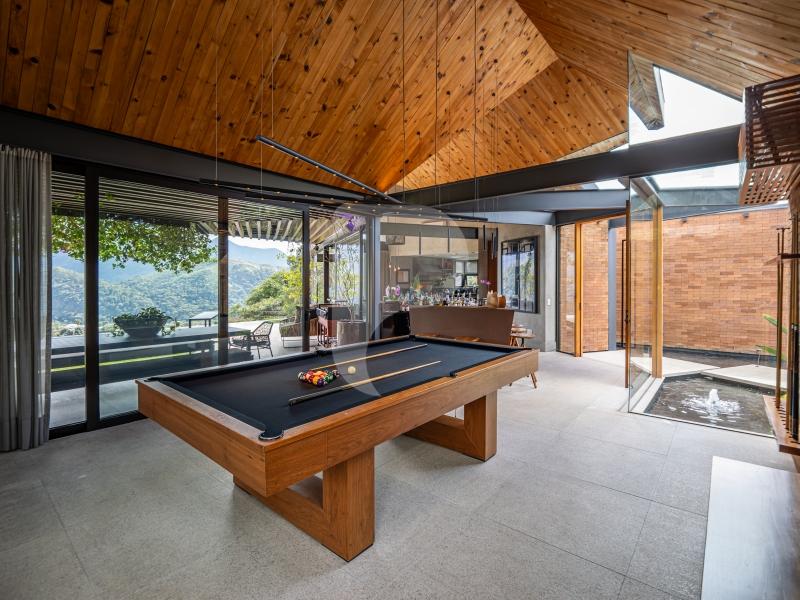 Casa - Petrópolis, Araras