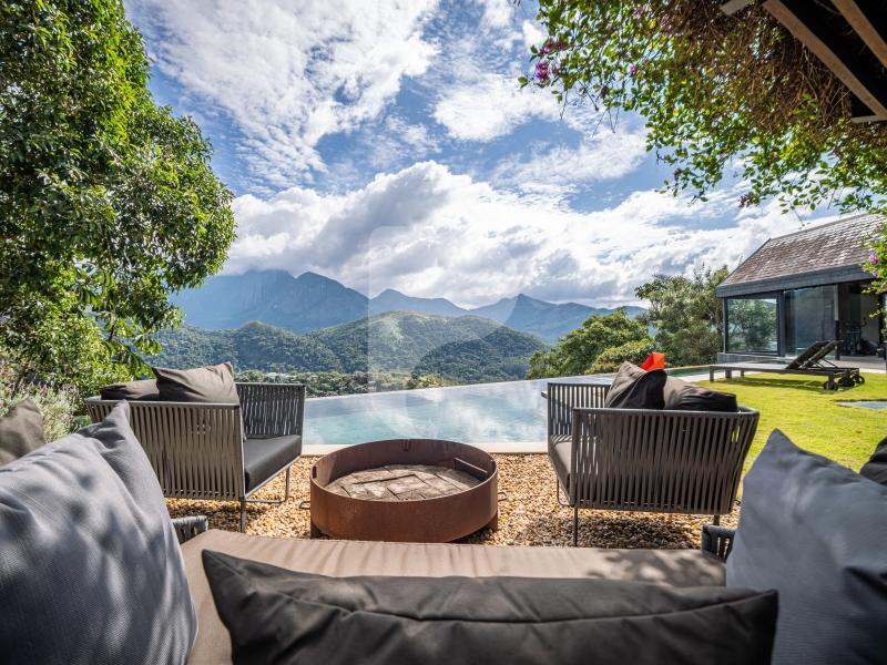 Casa - Petrópolis, Araras