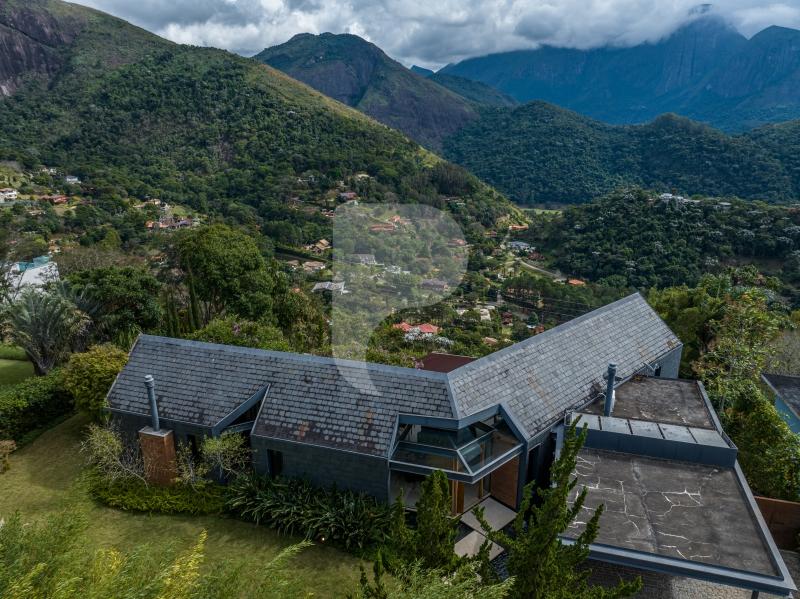 Casa - Petrópolis, Araras