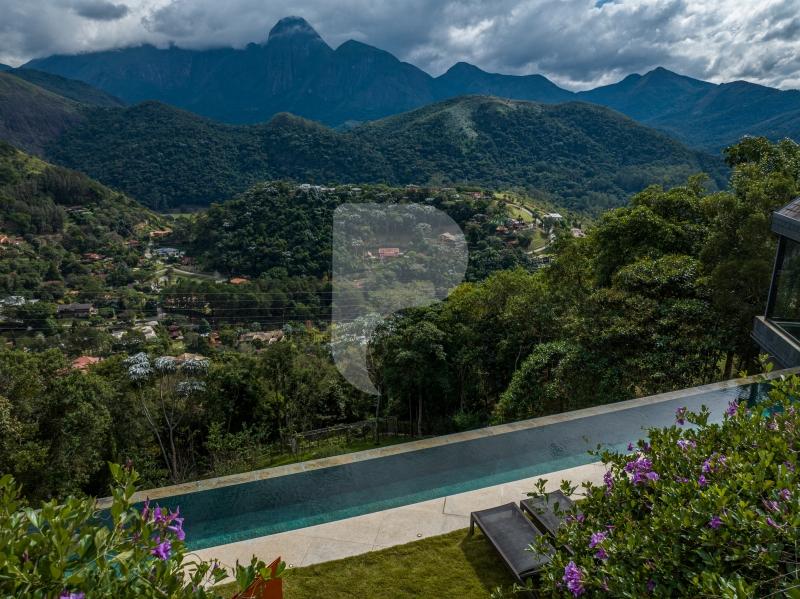 Casa - Petrópolis, Araras