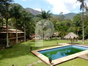 Casa em Petrópolis, Araras