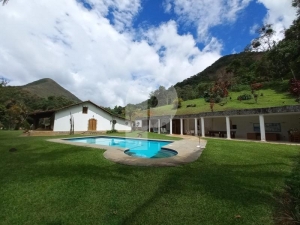 Casa em Petrópolis, Itaipava