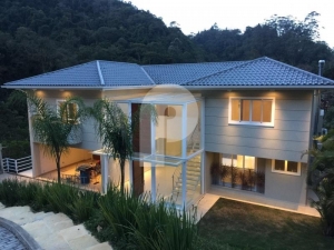 Casa - Petrópolis, Taquara